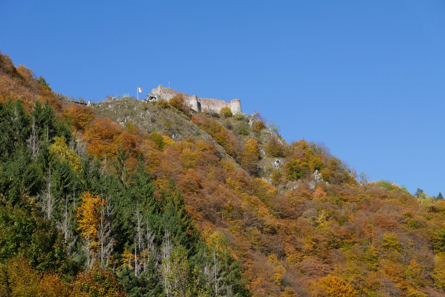 Поэнари замок Дракулы